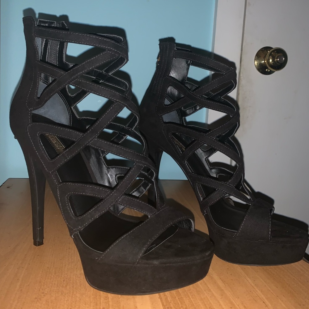 Guess strappy suede open toed platform heels in black